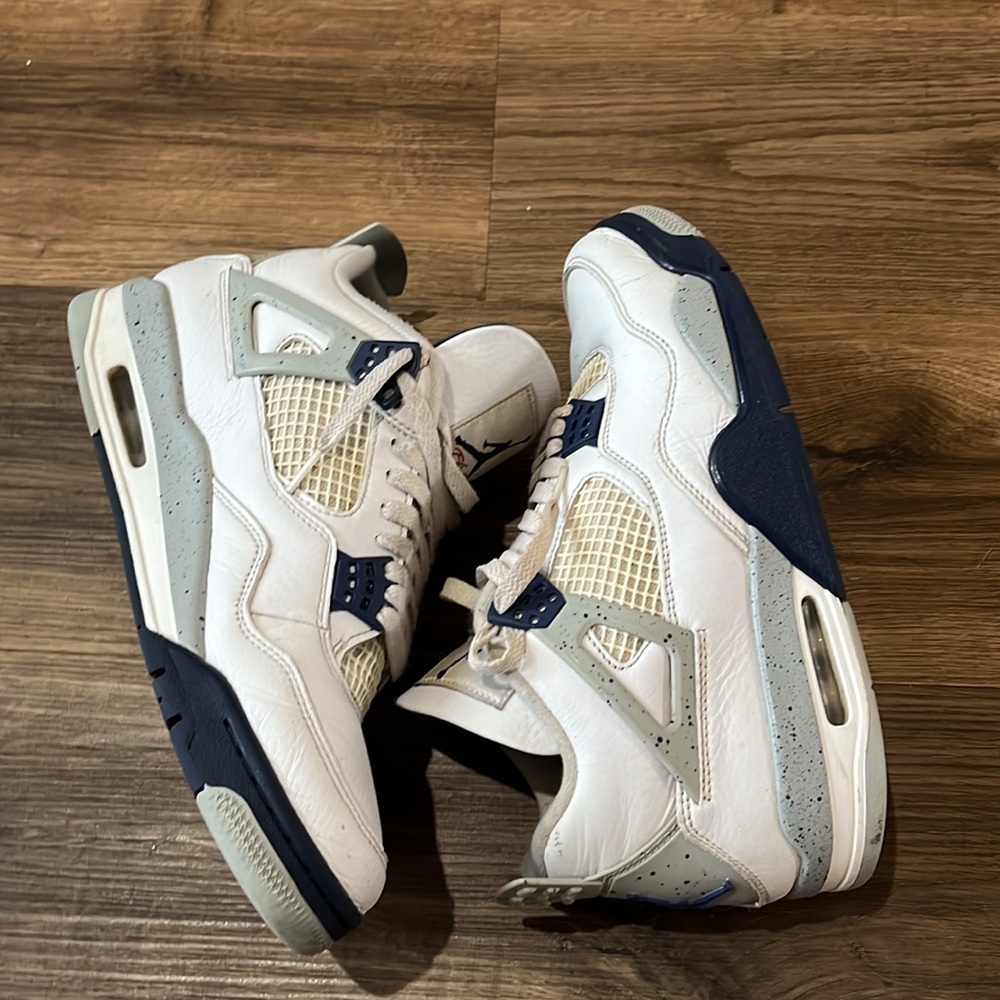 Jordan White Navy Gray Retro Sneakers
